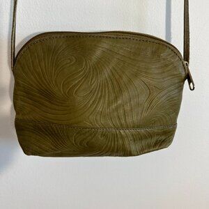 Barganza 100% Leather Bag.  Green
